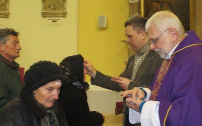 2015. 02. 22. Katekumenek bemutatása és hamvazkodás