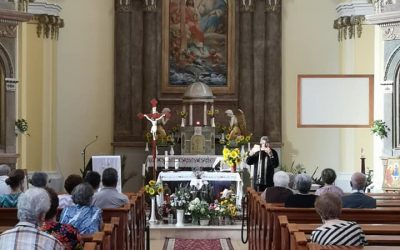 Virágszentelés és keresztelő is volt a Nagyboldogasszony-napi szentmisén