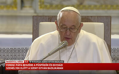 Ferenc pápa beszéde püspökök és egyházi személyek előtt a Szent István Bazilikában.