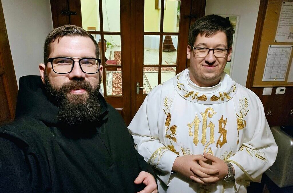 Tompa Szabolcs atya kísérte adveti lelkigyakorlatunkat