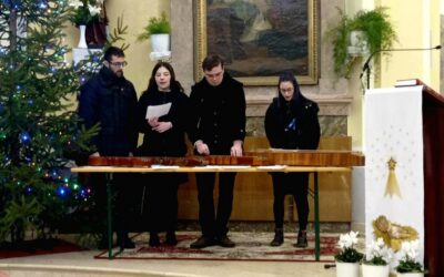 Citerás ünnepi szentmise a Tisza jobb partján