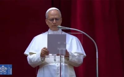 XIV. Leó énekli a Regina Coeli-imádságot