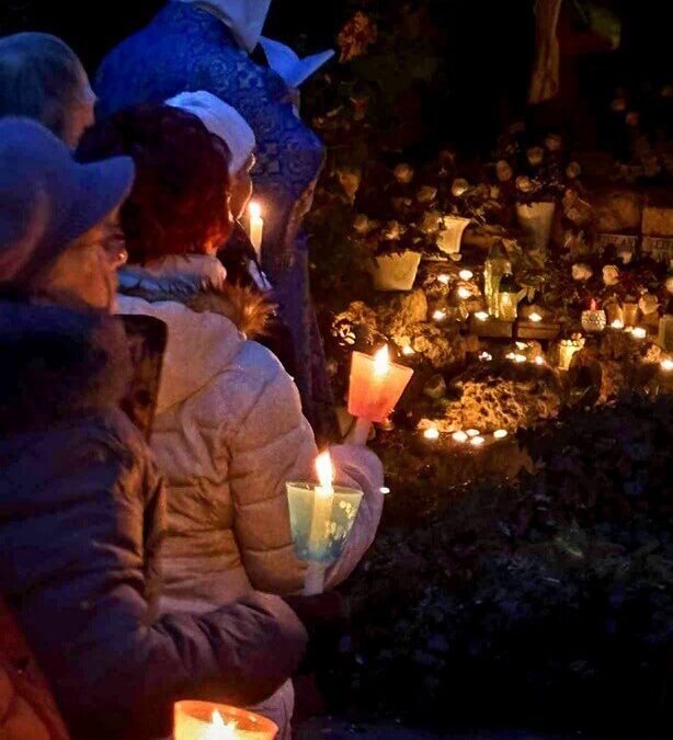 Gyertyaszentelő Boldogasszony ünnepén litániával köszöntöttük a Szűzanyát
